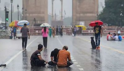 Weather Update: Delhi likely to see heavy rainfall; IMD warns of heavy downpour in several parts of India for next 5 days – Check forecast