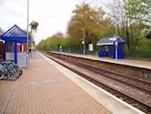 Farnborough North railway station