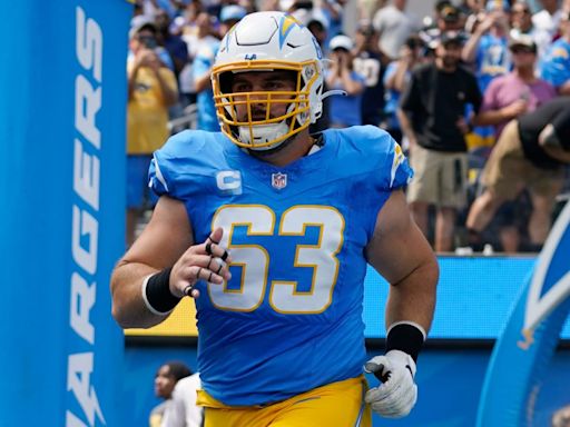 Veteran center Corey Linsley set to retire following release from Chargers