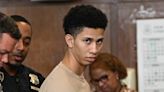 Migrant, 19, takes plea deal for beating up NYPD cop in Times Square