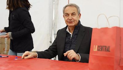 Zapatero sobre si ha hablado mucho últimamente con Puigdemont: "Es una pregunta incómoda"