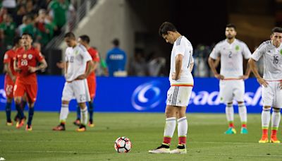 'Chicharito' pidió clemencia durante 7-0 de Chile a México en Copa América