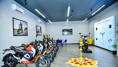 Oben Electric inaugurates new Pune showroom with special offer of INR 1.29 lakh for first 100 customers - ET Auto