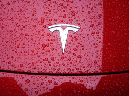 Tesla's California car registrations fall for third straight quarter