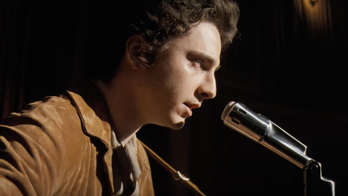 A Complete Unknown: Timothée Chalamet's Bob Dylan Movie Secures Christmas Release Date