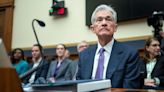 Stocks Rise After Fed’s Powell Lifts Rate-Cut Hopes