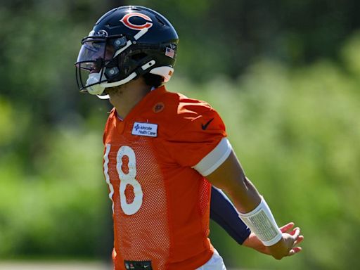 Caleb Williams, alentado por avance en minicampamento de Bears