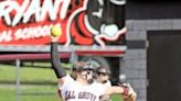 Deeds’ no-hitter gives CG sectional title, 7-0 - The Tribune