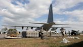 Marines fly supplies to part of Philippines reeling from floods