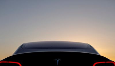 ¡EXPLOSIVO! Tesla se dispara 16% tras acuerdo con Baidu: ¿riesgo de corrección? Por Investing.com