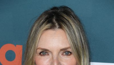 Michelle Pfeiffer, 65, stuns in new makeup-free selfie