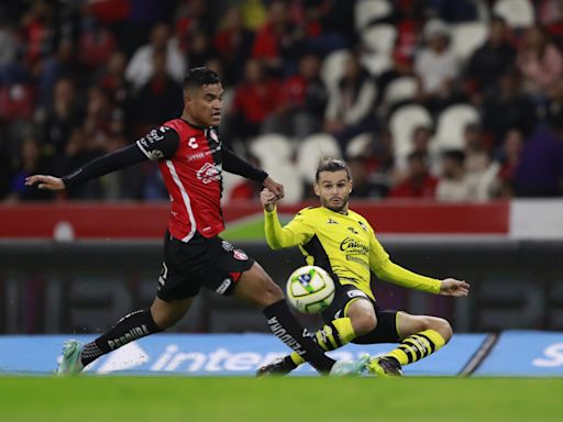 El peruano Anderson Santamaría ficha por el Santos Laguna