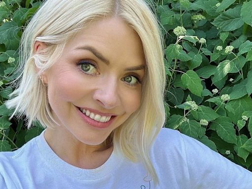 Holly Willoughby's lush garden at £3m townhouse is blooming - rare photos