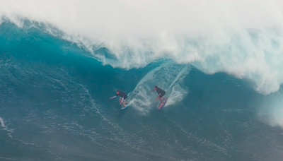 Kai Lenny, Nathan Florence Surf First-Ever Tandem Tube at Jaws (Video)