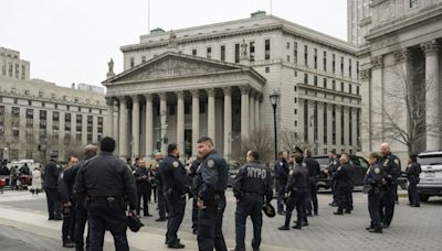 NYC Synagogues And Museum Receive Fake Bomb Threats, New York Officials Confirm
