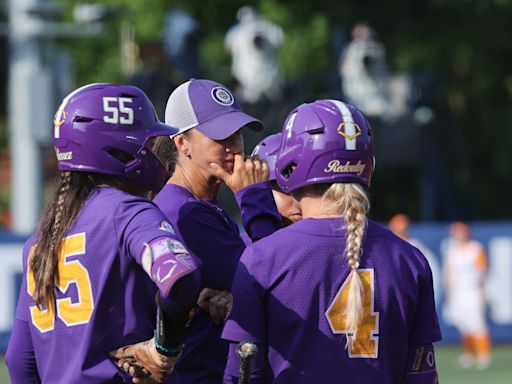 Stanford runs away from LSU softball in super regional Game 3