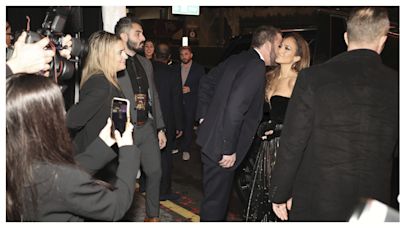 Jennifer Lopez Spotted Kissing Ben Affleck Amid Divorce Turmoil: Report