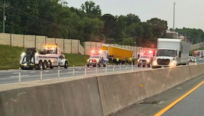 Traffic backed up for miles due to crash on I-77 in Mooresville