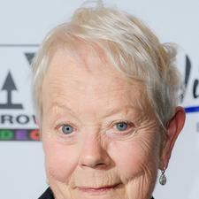 Annette Crosbie