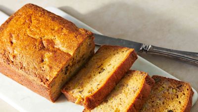 My Favorite Banana Bread Recipe Has a ‘Magic’ Secret Ingredient—And Almost 10,000 5-Star Ratings