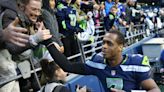 Seahawks fans celebrate Week 17 win over Jets, talk playoff scenarios