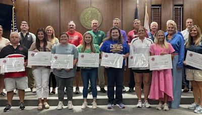 Dothan Diamond Classic distributes checks to participating teams