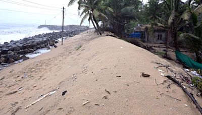 Residents in Ernakulam’s coastal panchayats raise concerns about coastal highway project in the wake of recent flooding