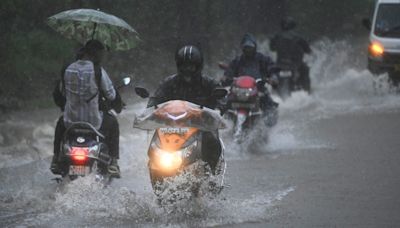 Mumbai rains: BMC declares holiday for schools, colleges amid IMD's ‘red’ alert