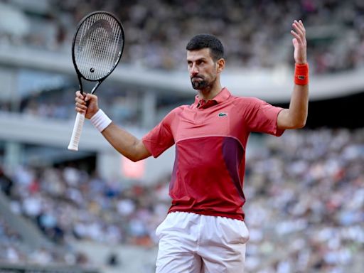 "Un gran error": McEnroe apunta a Roland Garros por la lesión de Djokovic