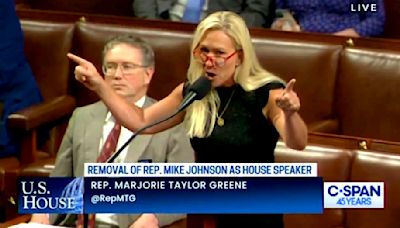 Marjorie Taylor Greene is booed loudly by Congress, then tries — but fails — to oust Mike Johnson (video)