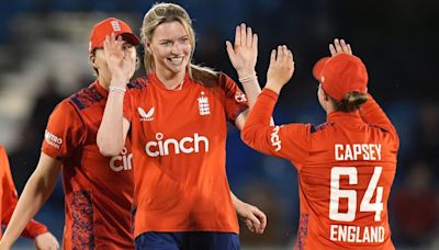 England beat New Zealand in rain-affected second T20
