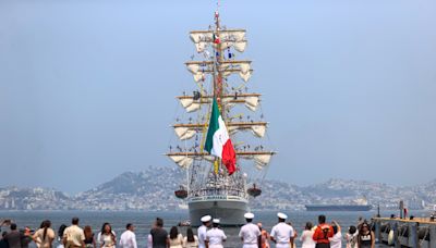 Buque escuela de la Armada mexicana zarpa a 10 países con récord de tripulación femenina