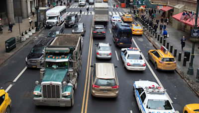 Truckers file lawsuit against NYC over city’s ‘congestion fee’ for drivers