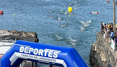 Elisabeth Solero y Javier Dorronsoro (IES Blas Cabrera) ganan el XXV Triatlón IES Yaiza