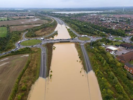 UK winters 'will get wetter' as extreme weather ramps up, expert warns