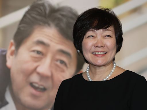 安倍昭惠將攜龍騰圖紀念酒訪台 賀賴總統就職