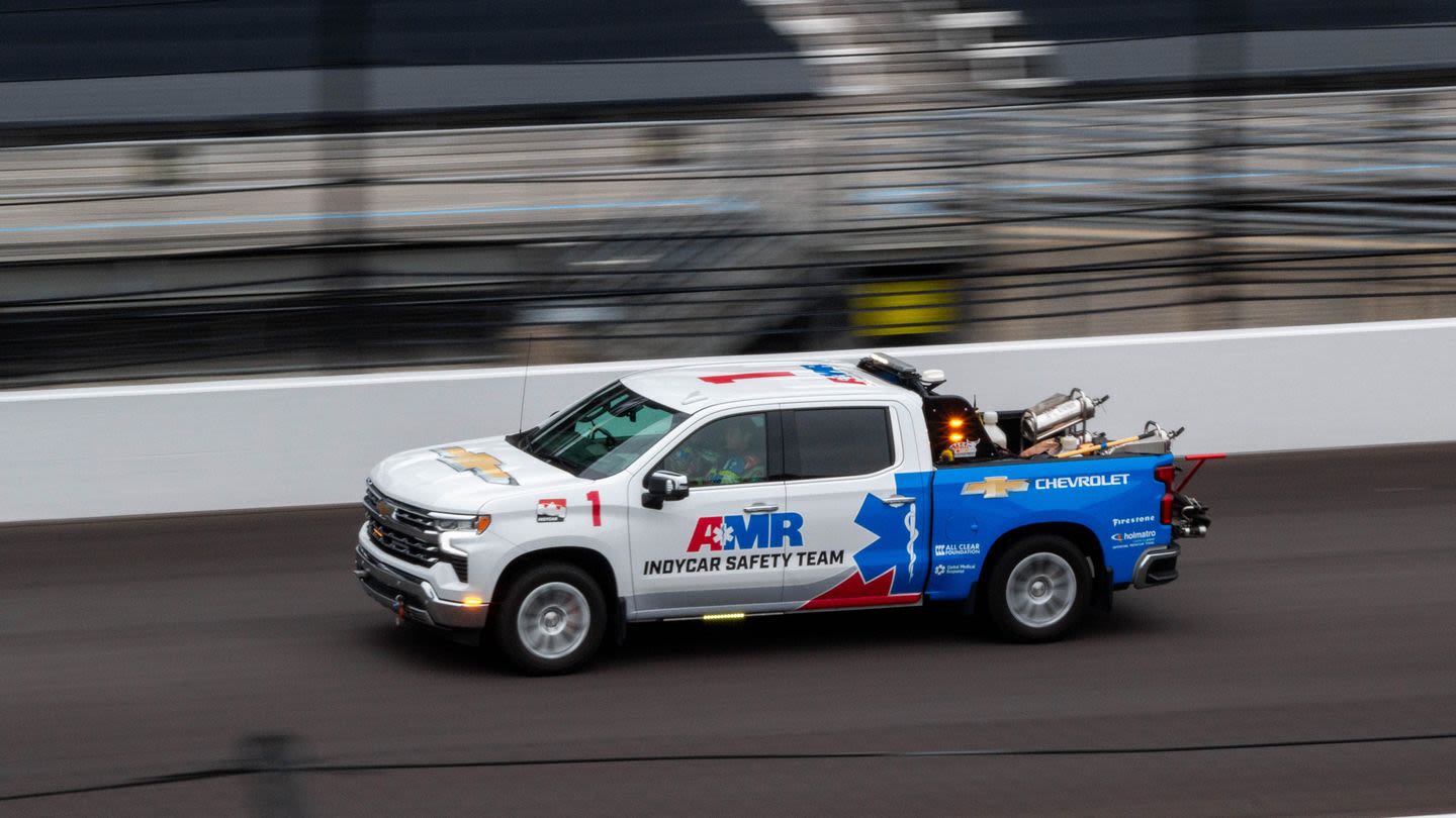 View Photos of IndyCar's AMR Safety Team