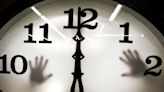 US senators reintroduce bill to make daylight saving time permanent