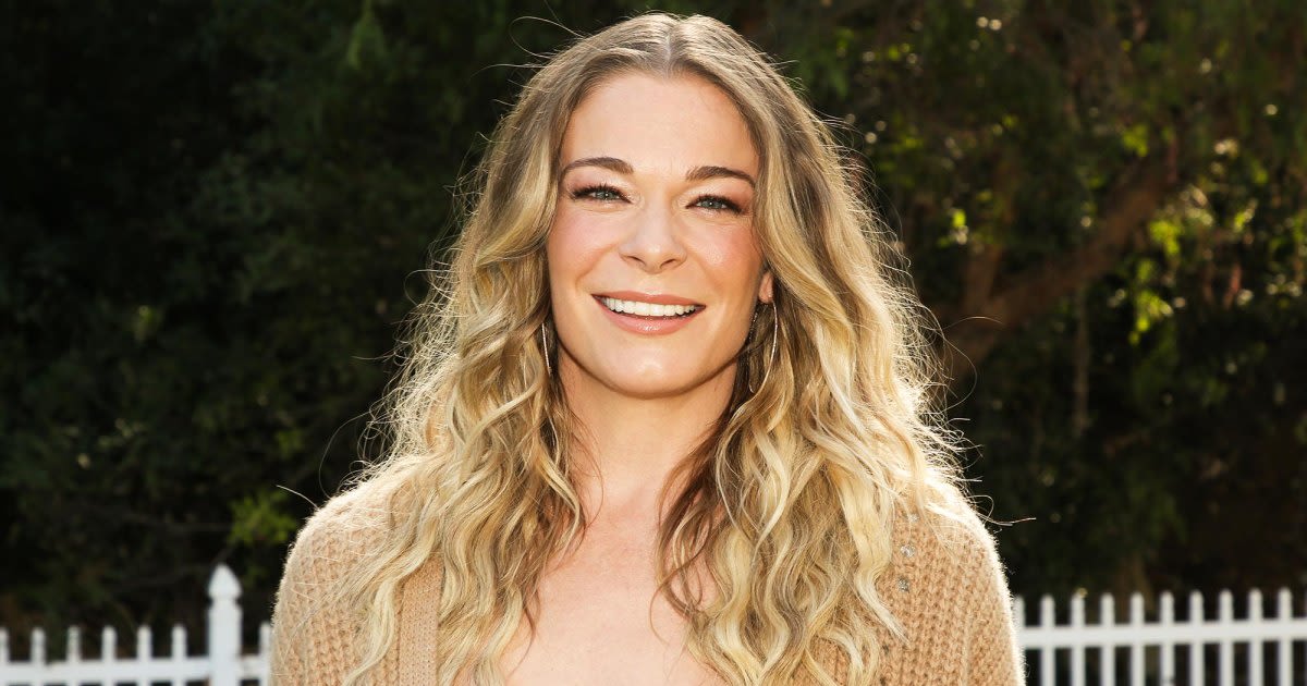 Why LeAnn Rimes Is Us Weekly’s Woman Crush