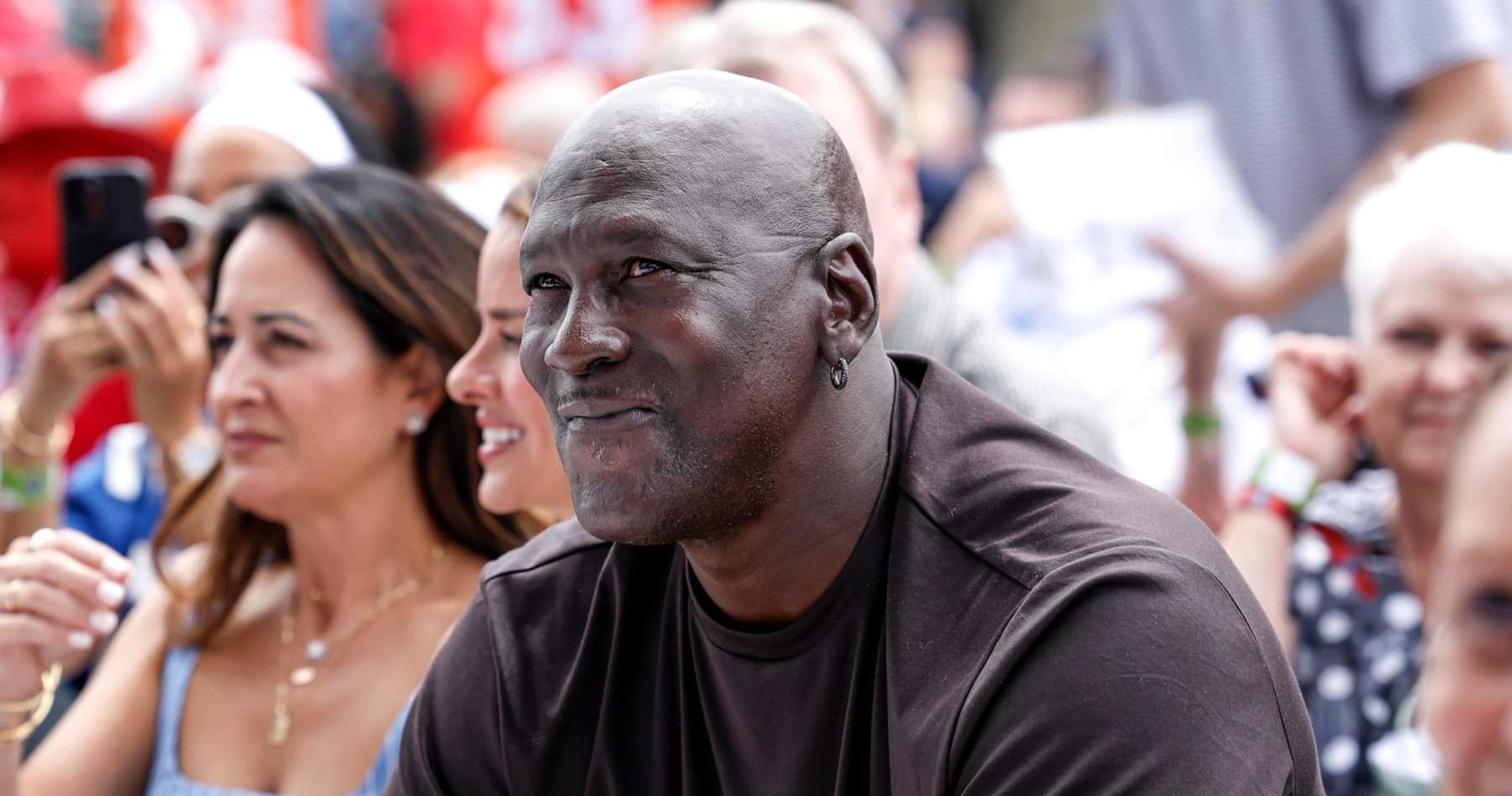 Michael Jordan's Illinois Mansion Under Contract to be Sold; Was Listed at $14.9M