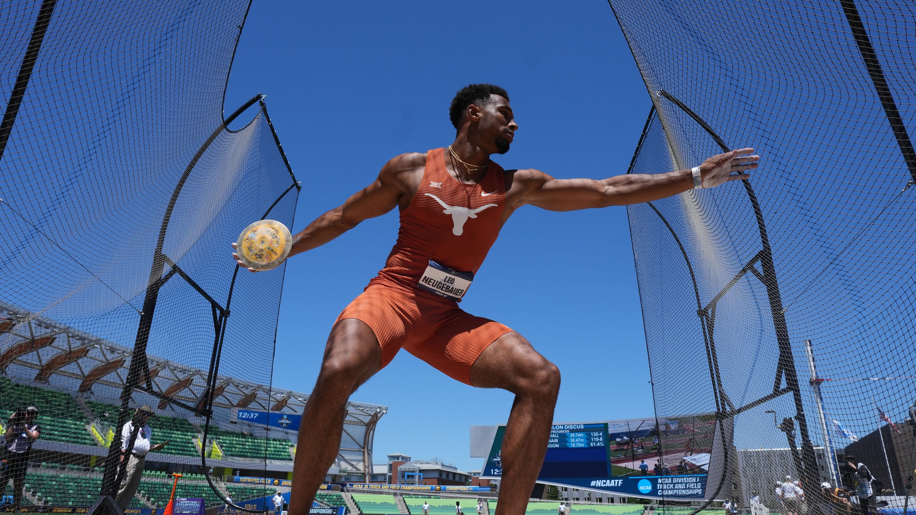 Texas' Leo Neugebauer sets decathlon discus record at NCAA outdoor track championships