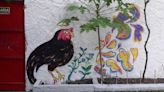 Mascote da Cardoso Júnior, galinha vai receber homenagem em Laranjeiras | Rio de Janeiro | O Dia