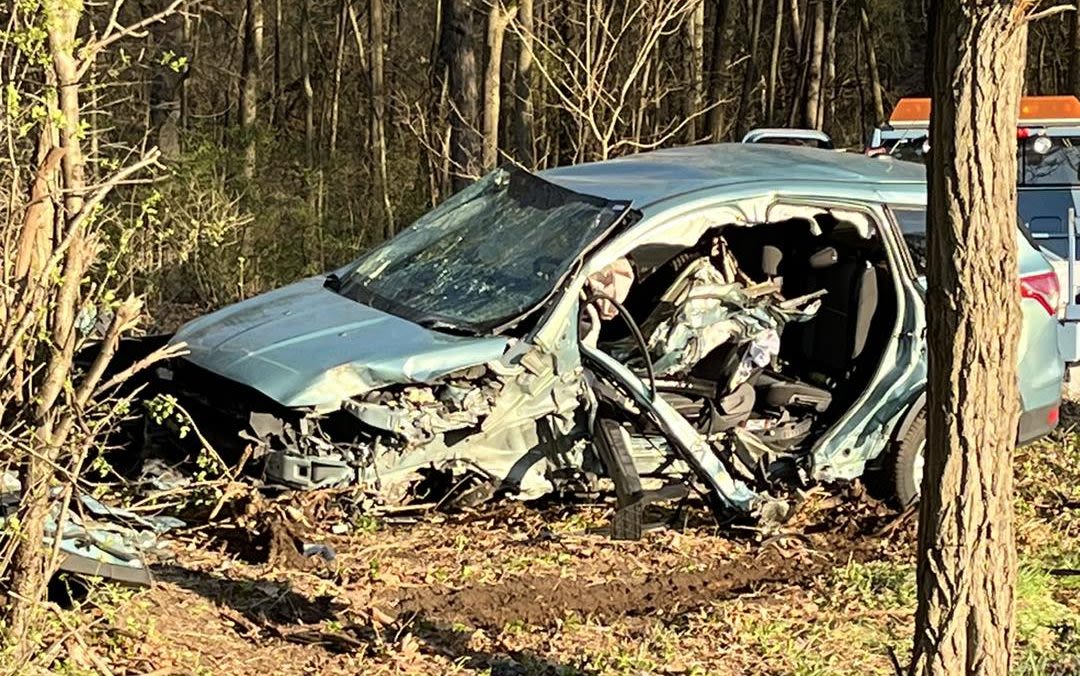 Two people sent to hospital after head-on crash in Wisconsin