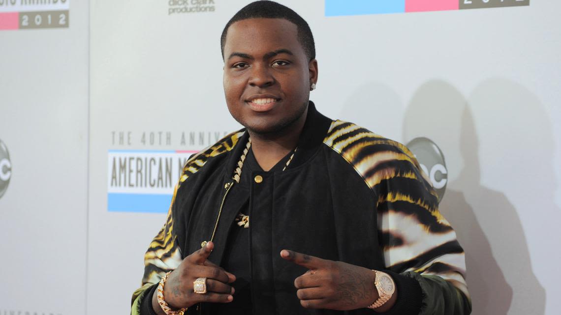Sean Kingston indicted alongside his mother on federal charges in fraud scheme