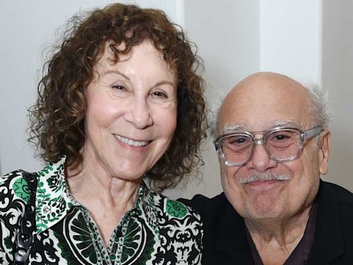 Danny DeVito Provides Rare Update on His Unconventional Relationship With Rhea Perlman