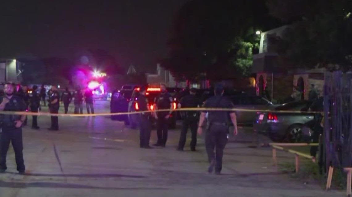 Fort Worth gang unit investigating double shooting