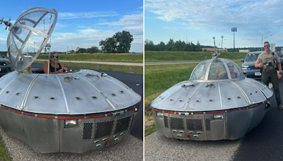 Missouri deputies pull over vehicle resembling a UFO: 'Out of this world'