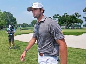 Golf: Riley leads Scheffler by 4 at somber Colonial after news of player’s death - Salisbury Post