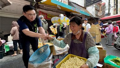 高雄市長提名綠搶破頭！賴瑞隆掃街直搗「勁敵」本命區