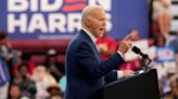 Michigan Crowd Chants in Support of Biden Amid Pressure: ‘Don’t You Quit’